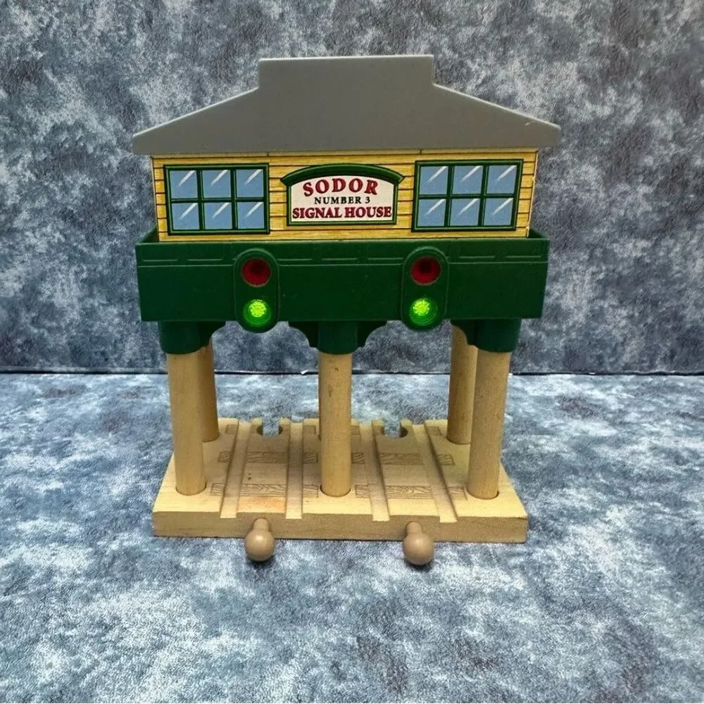 Thomas & Friends SODOR Railway Number 3 Signal House -